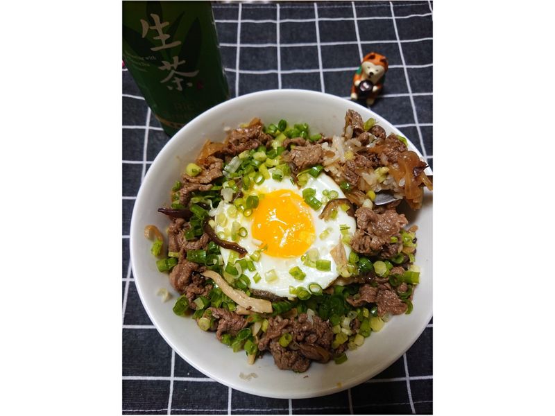 是牛丼不是牛井,超級飽嗝版---$80