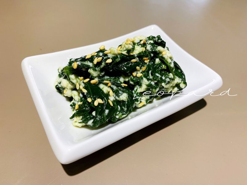 涼拌胡麻豆腐拌地瓜葉(拌菠菜做法相同)