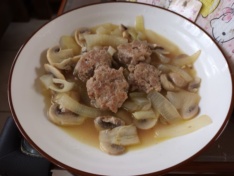 咖哩肉丸