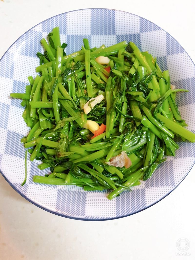 清炒空心菜
