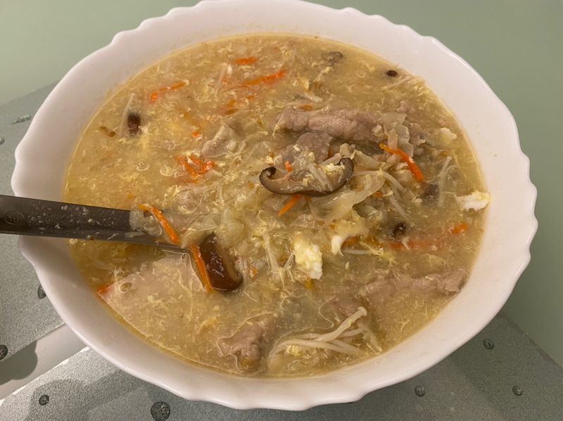 蒜味肉羹湯