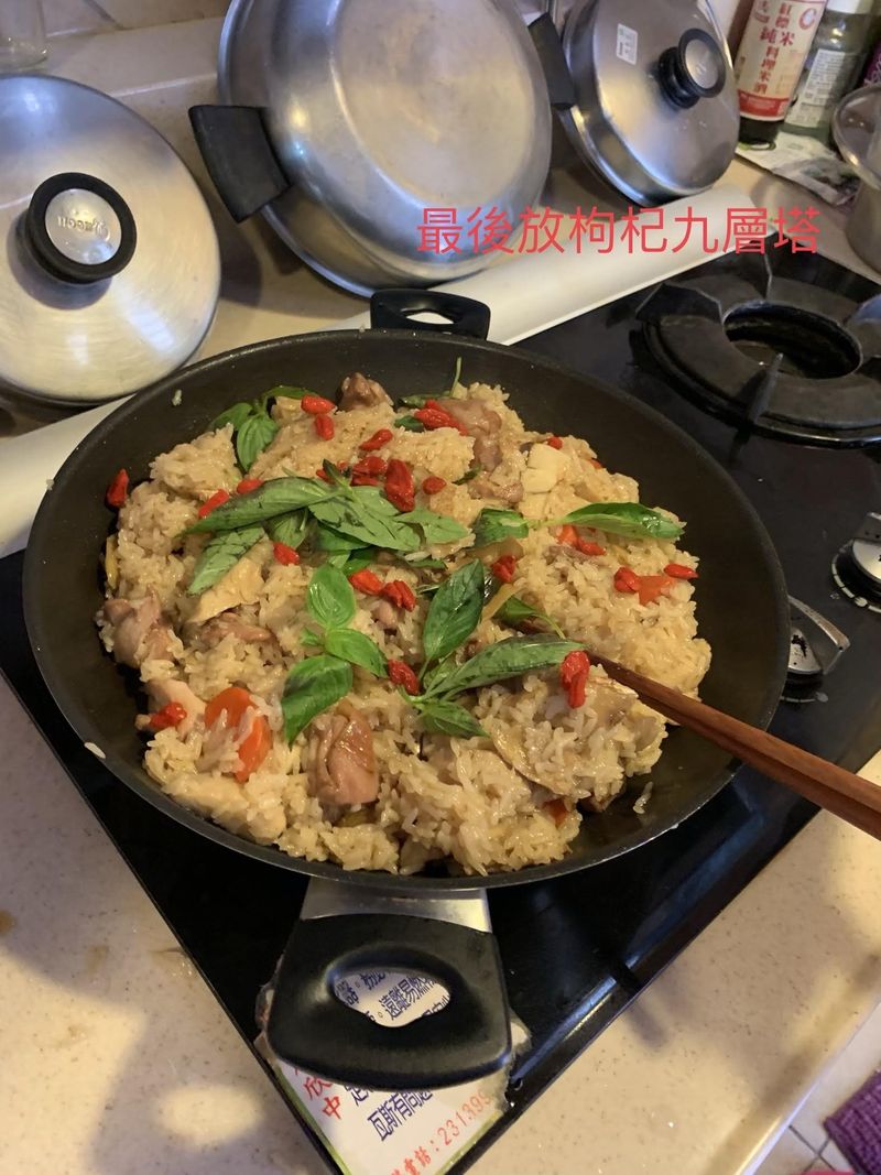 麻油雞糯米飯