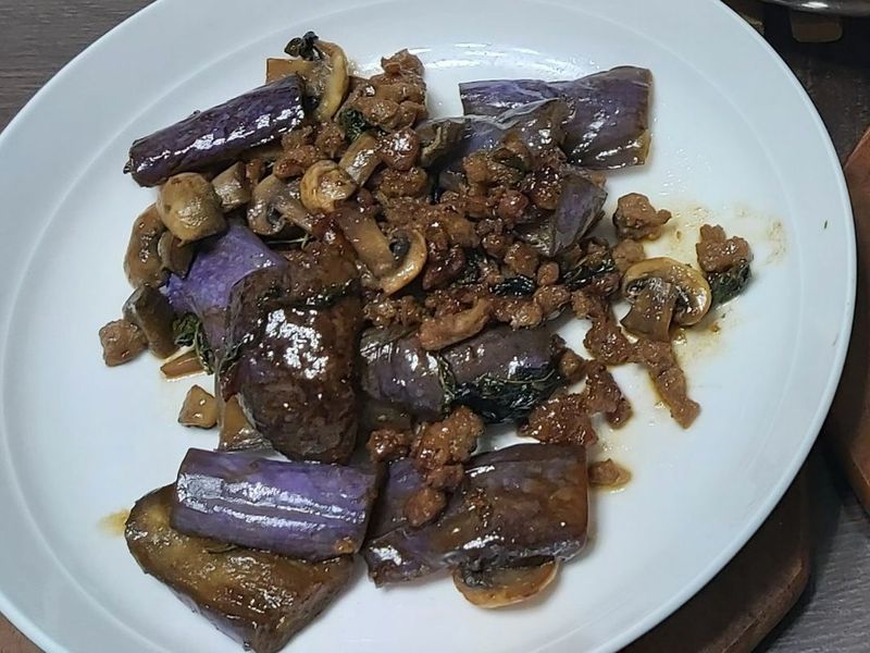 塔香茄子