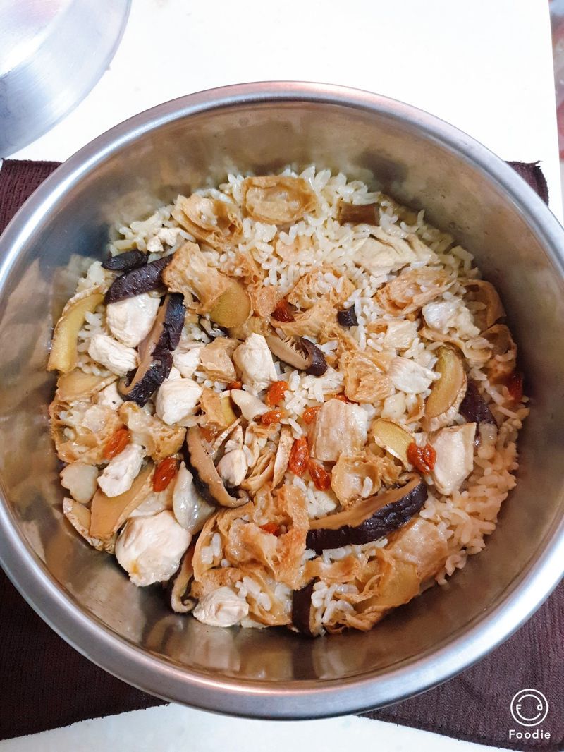暖心麻油雞飯