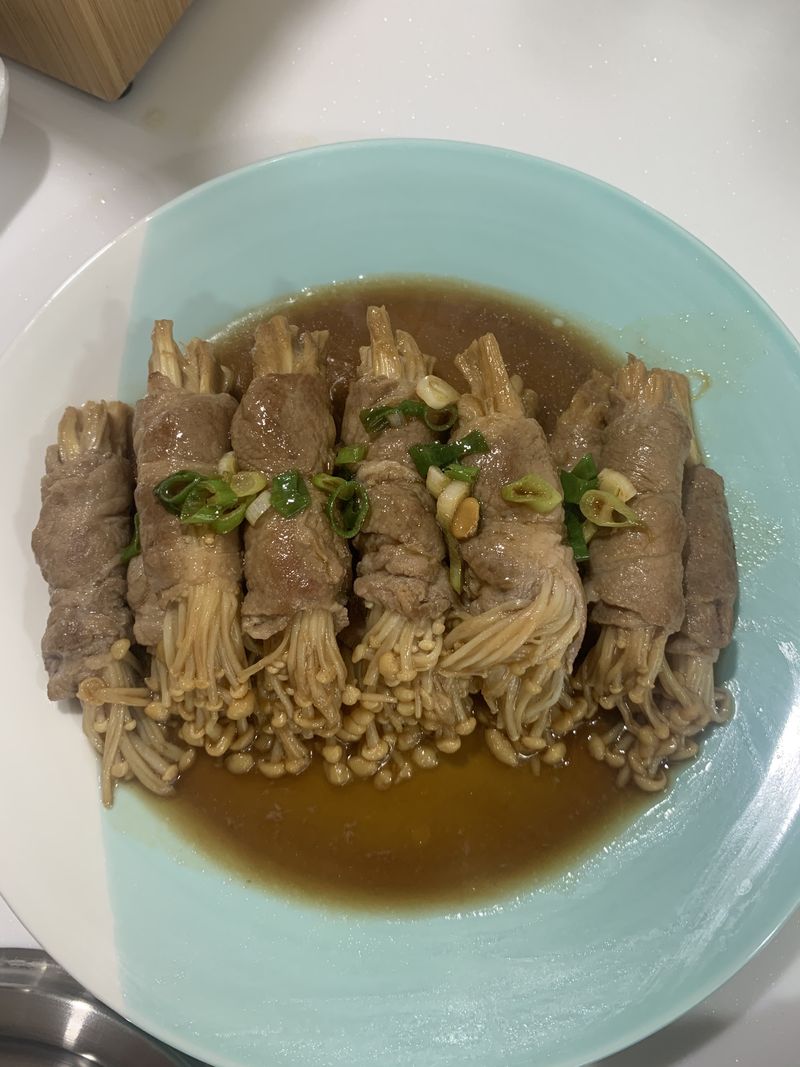 金針菇肉捲