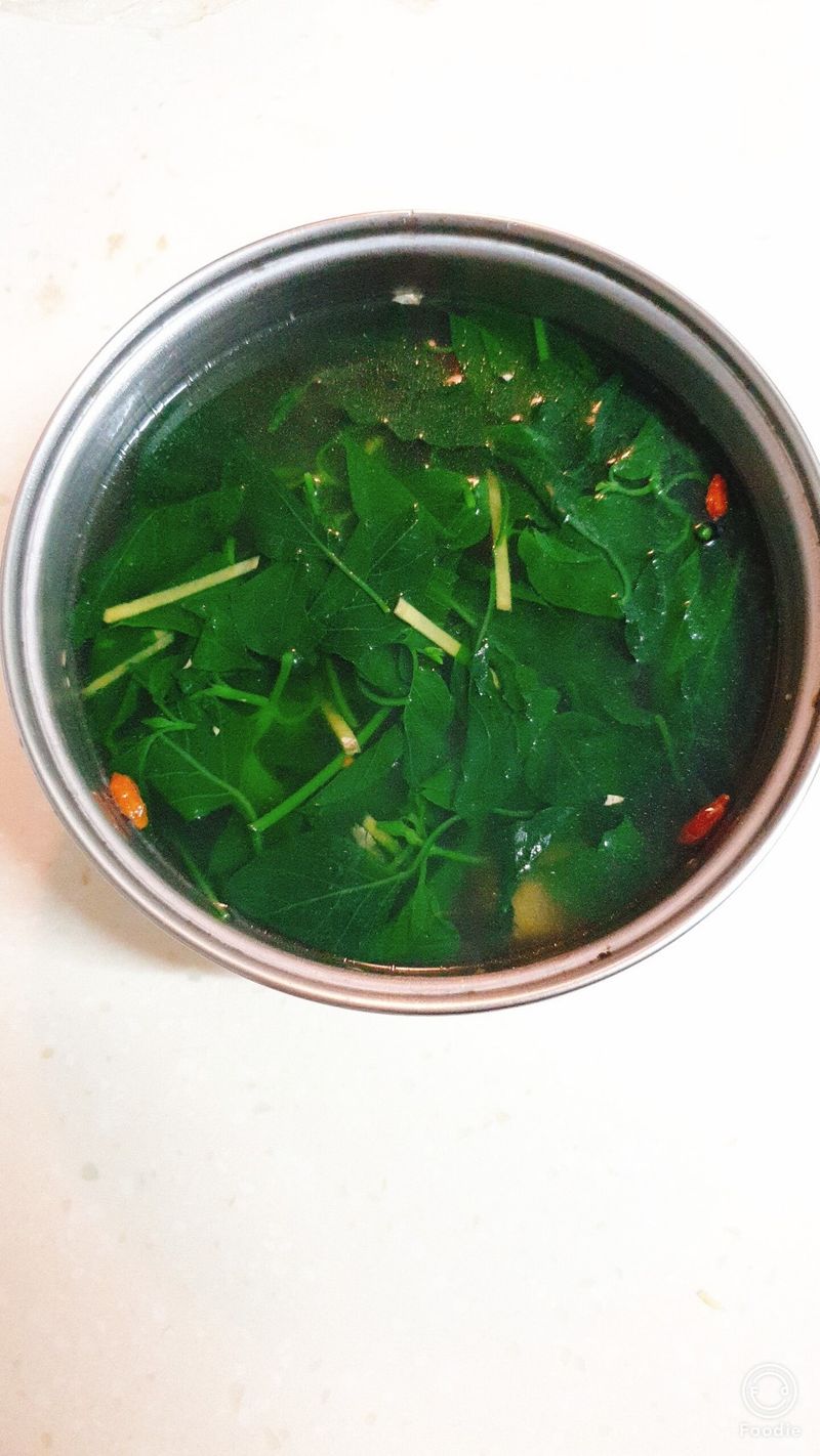 枸杞葉瘦肉湯