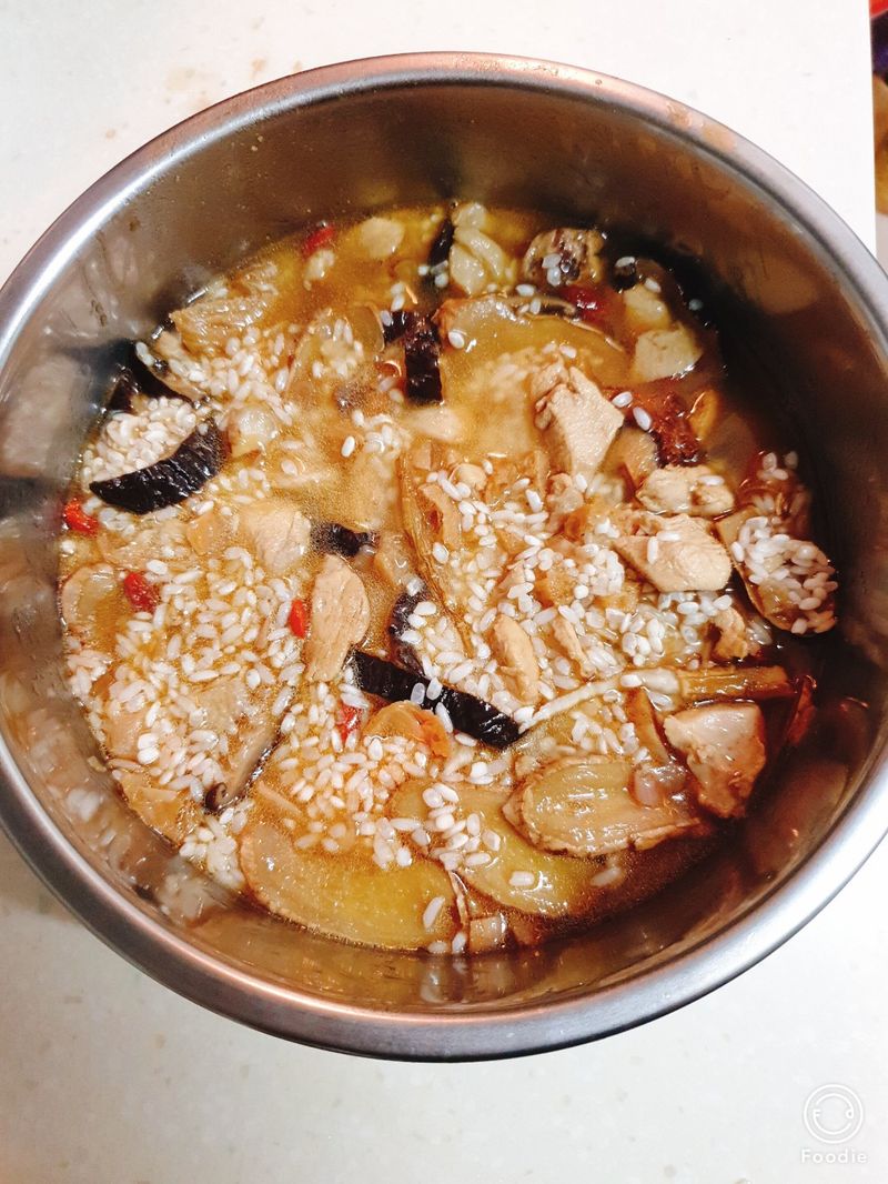 藥膳麻油飯