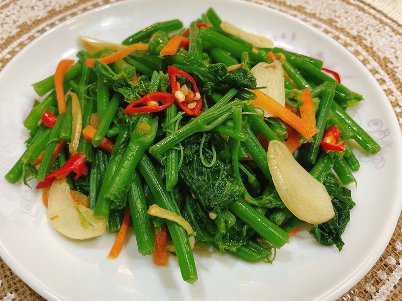 炒龍鬚菜