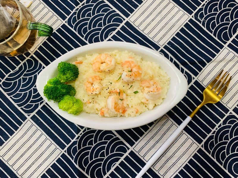 蒜香蝦鮮奶燉飯(冷凍飯)