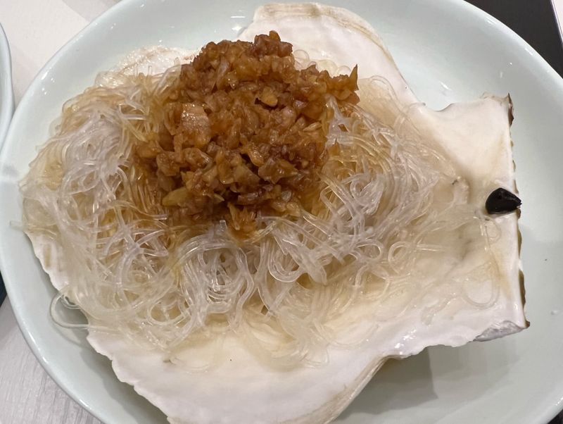 蒜蓉粉絲蒸扇貝🦪