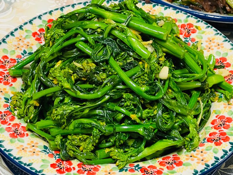 快炒油菜花