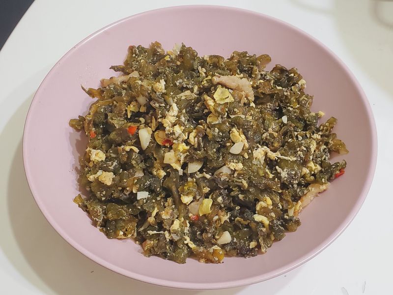 雨來菇炒蛋