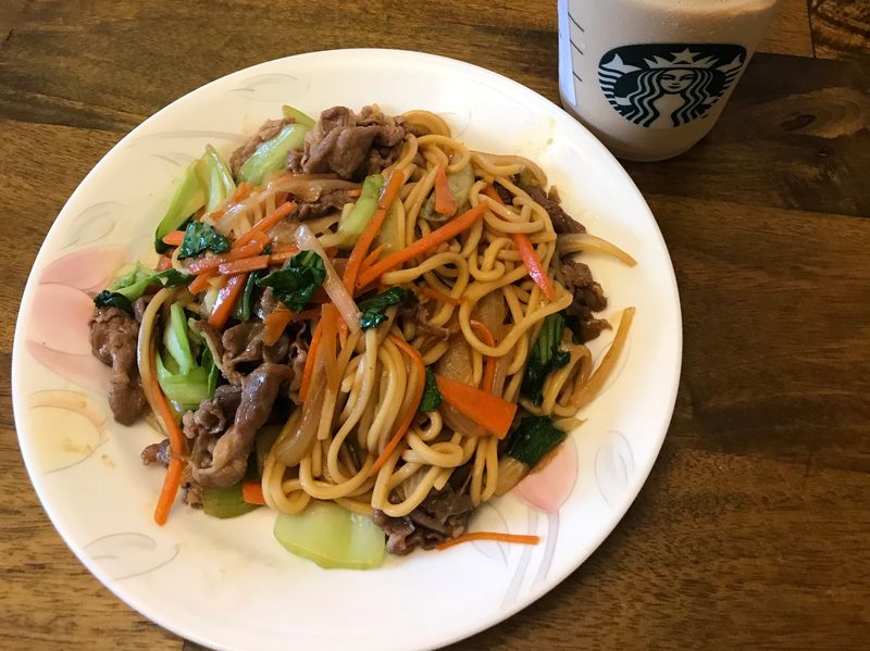 羊肉炒麵