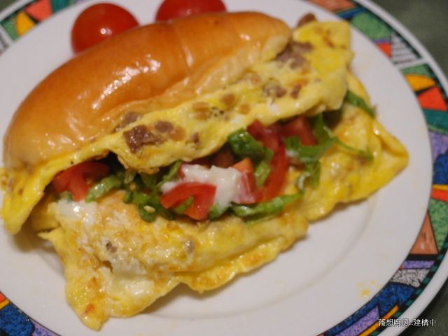 [龜甲萬樂享醍醐味]～牛肉末小餐包