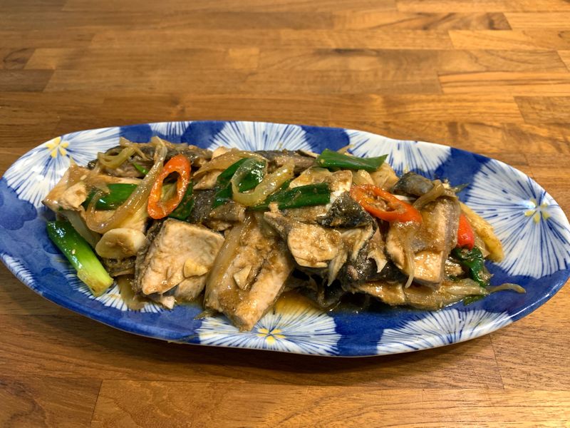 沙茶虱目魚皮