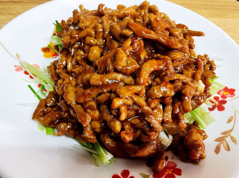 京醬肉絲