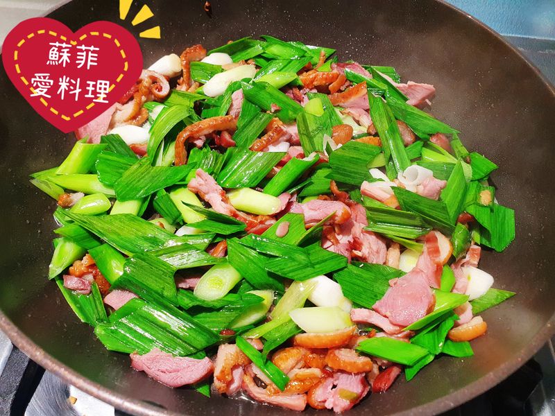 蒜苗炒鴨賞