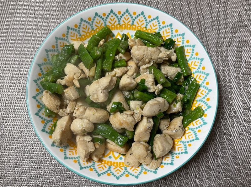 醜豆炒雞丁