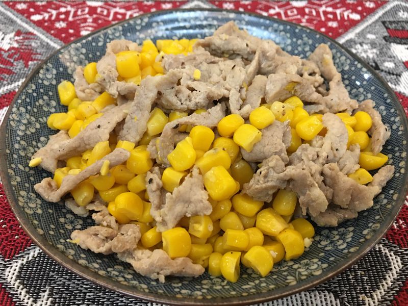 玉米炒肉絲