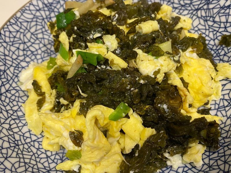 雨來菇炒蛋