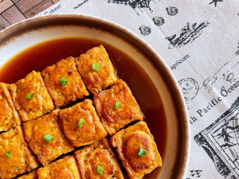 油豆腐鑲肉