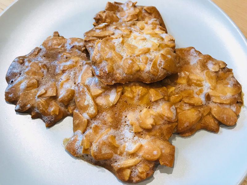 杏仁瓦片