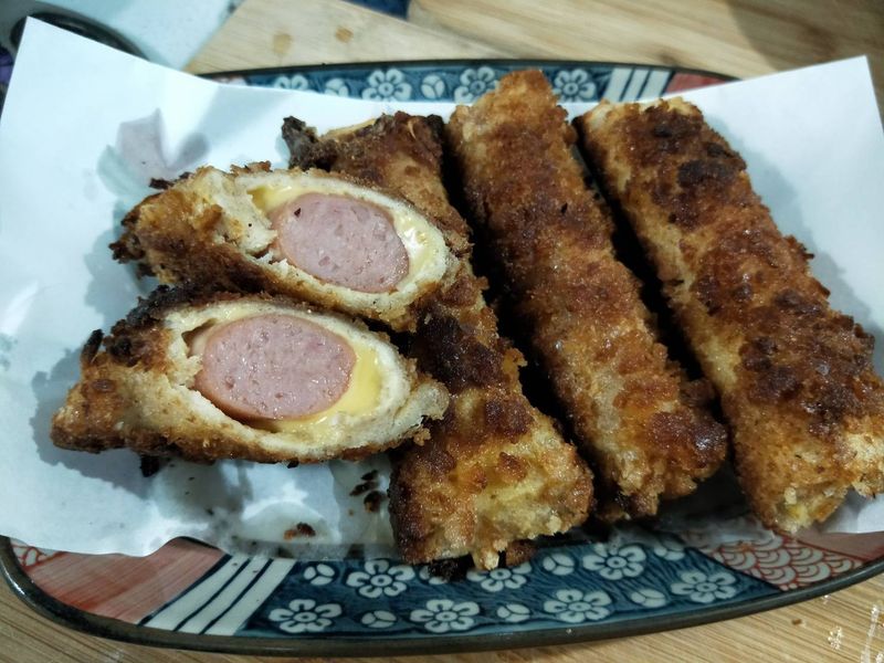 吐司熱狗捲