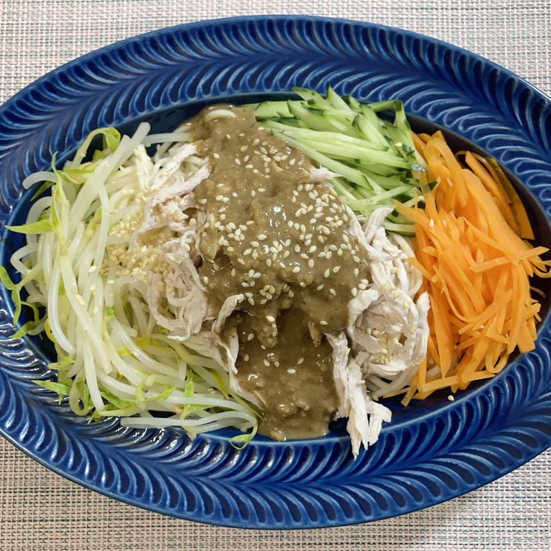 麻醬雞絲涼麵