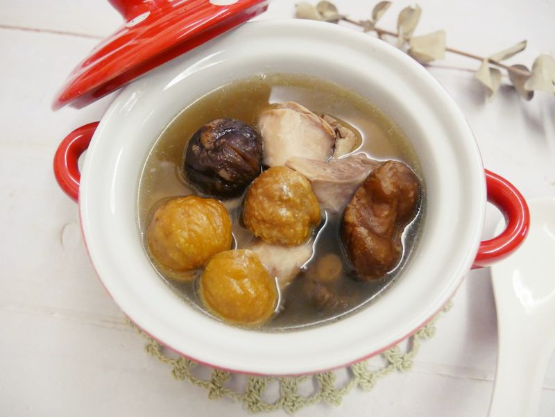 零技巧「栗子香菇雞湯」鮮甜好喝!!