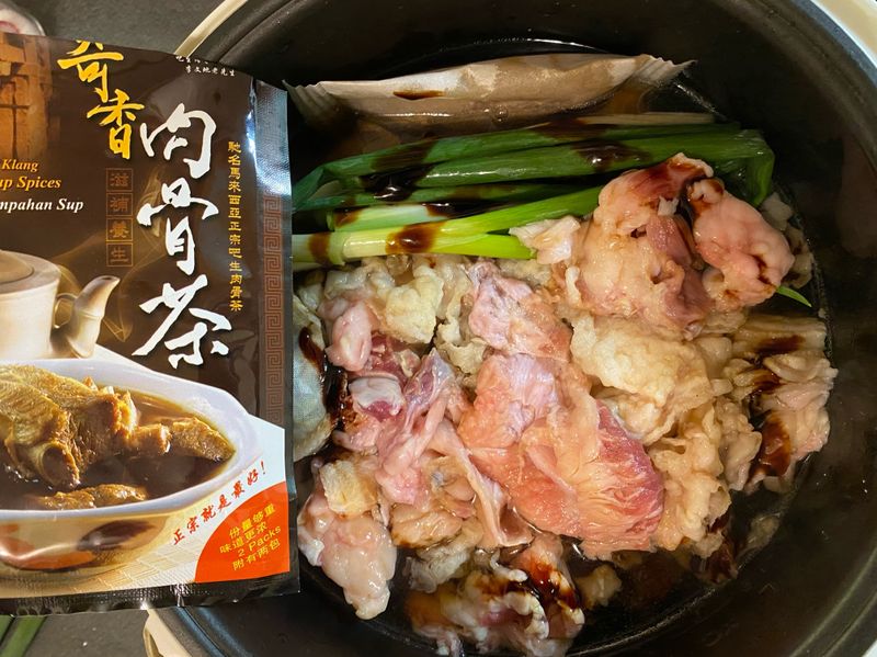 滷牛筋