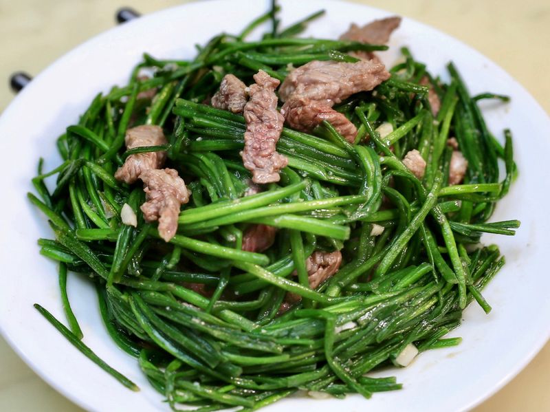 牛肉炒水蓮（美味快炒）