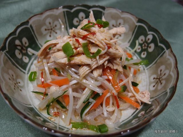 [龜甲萬樂享醍醐味]~和風雞絲涼拌寬冬粉
