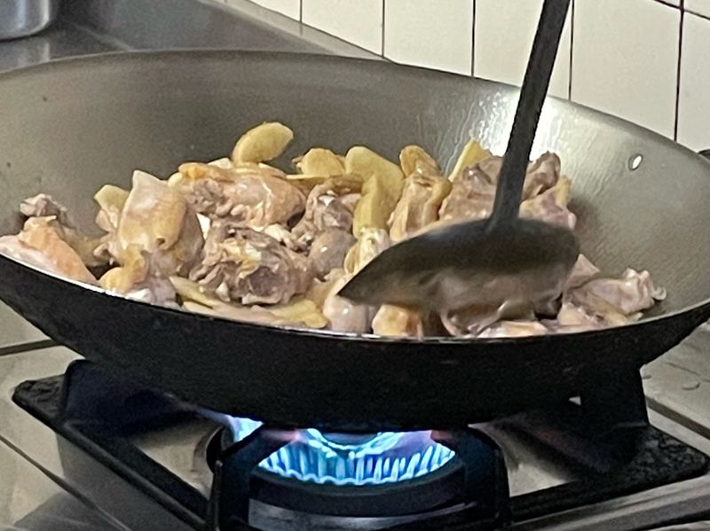 麻油雞湯