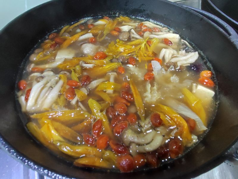 蔬食肉骨茶