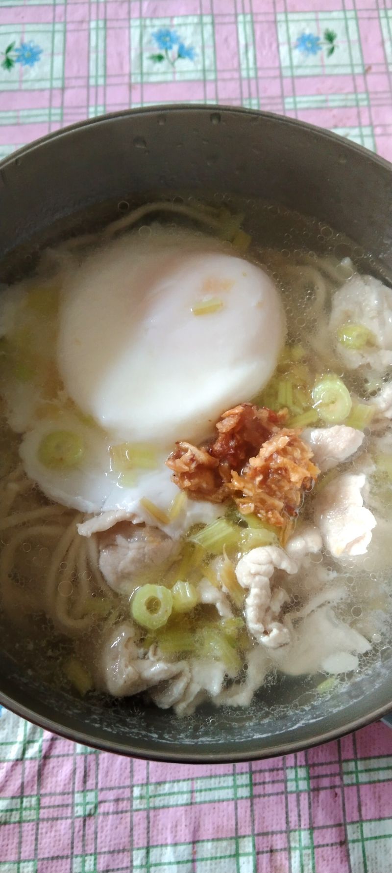 芹菜陽春麵