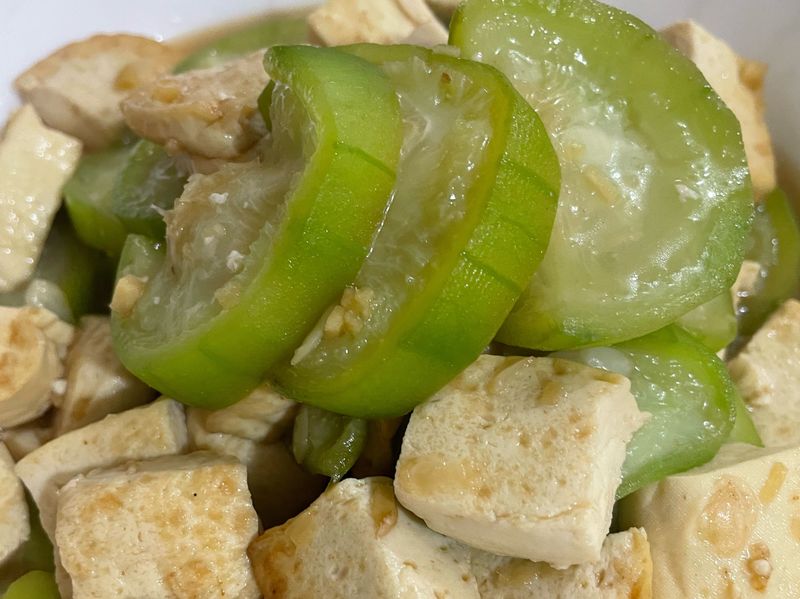 藍家小館-絲瓜豆腐煲