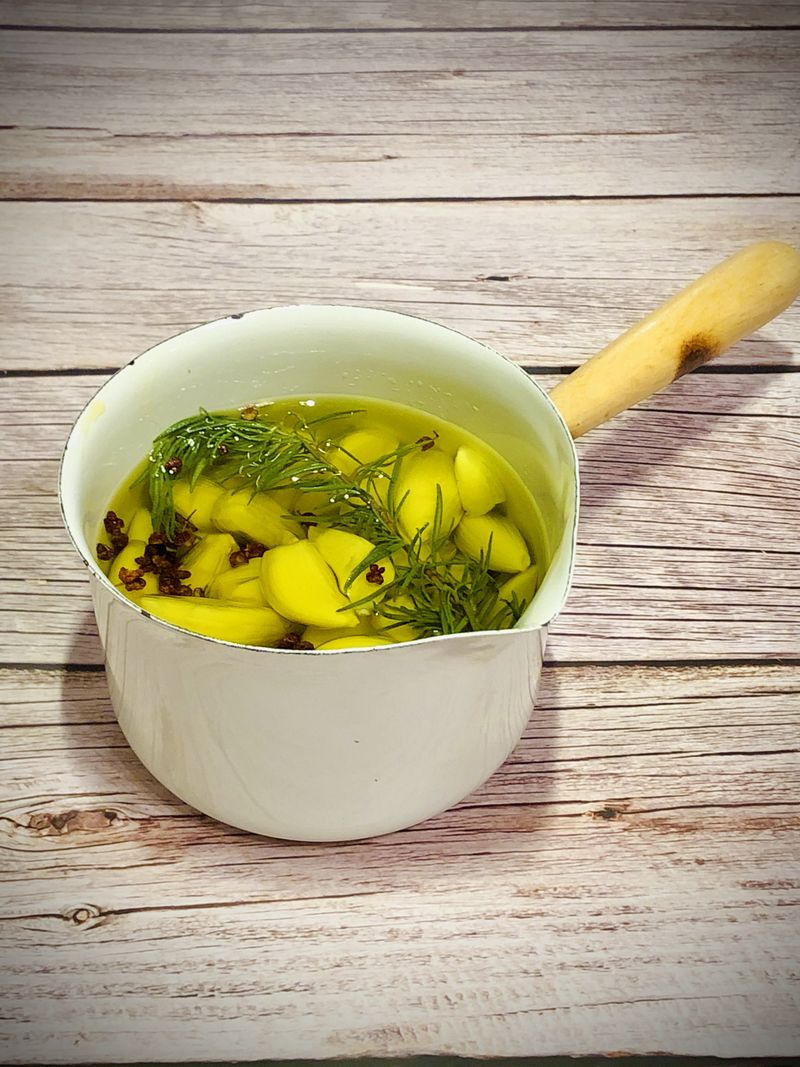 香料油封大蒜