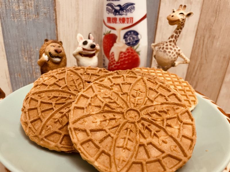 煉奶蕾絲餅