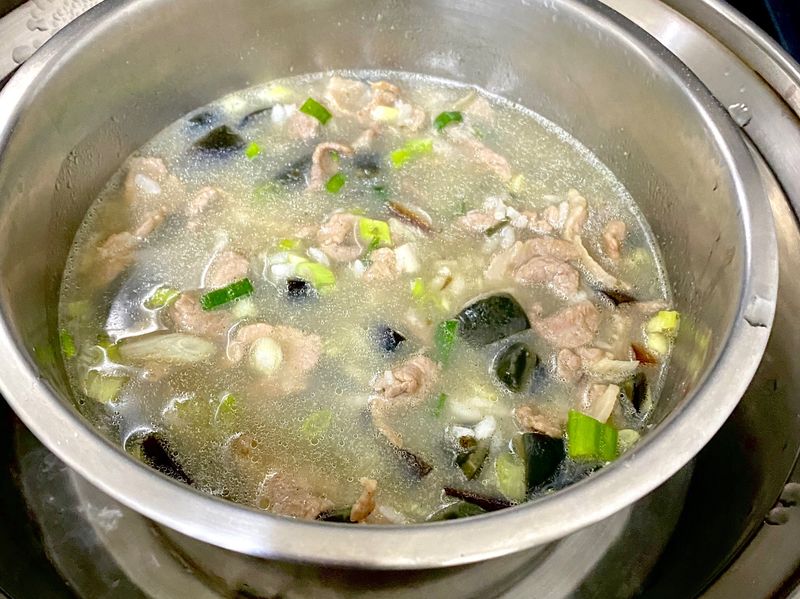 皮蛋瘦肉粥
