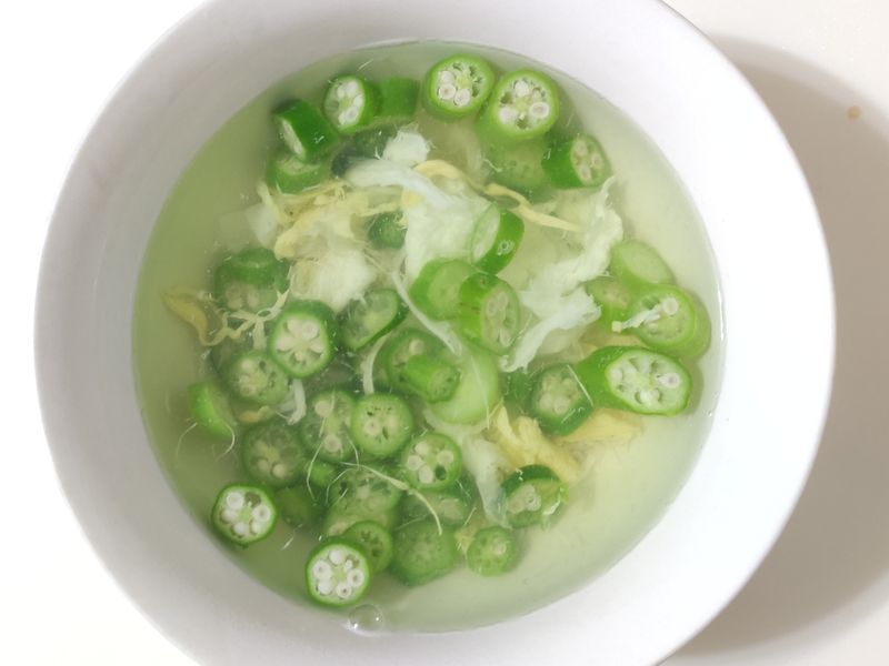 秋葵蛋花湯