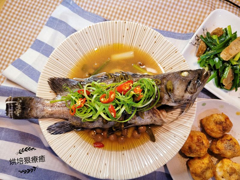 剝皮辣椒蒸石斑