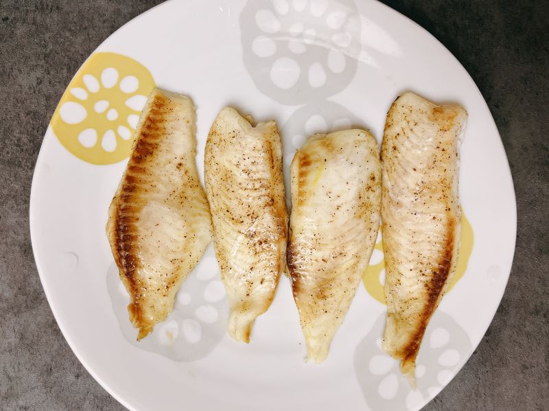 檸檬烤鯛魚片