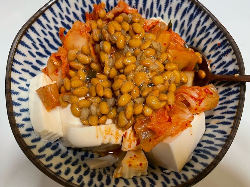 涼拌納豆泡菜豆腐