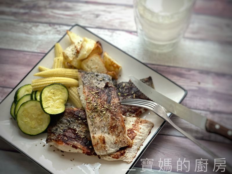 鹽麴香煎鱸魚
