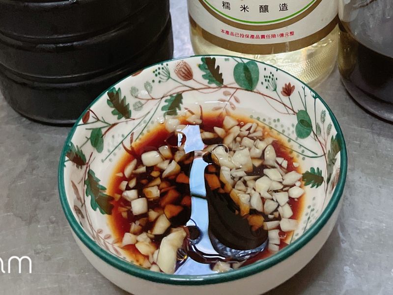 水餃沾醬