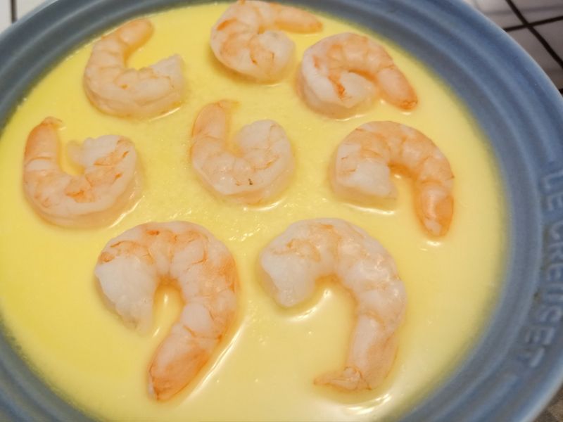 電鍋料理，兩步驟完成，蝦仁蒸蛋