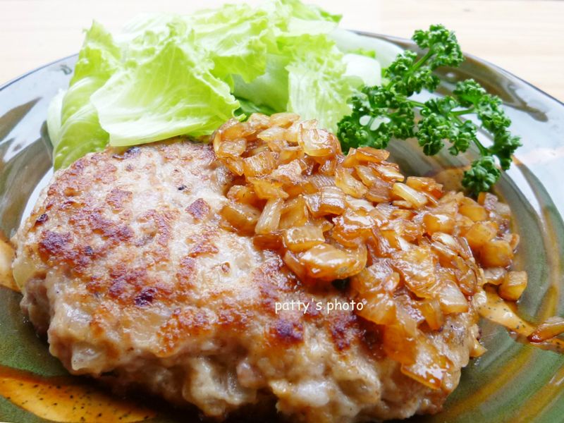 <龜甲萬樂享醍醐味>日式漢堡排