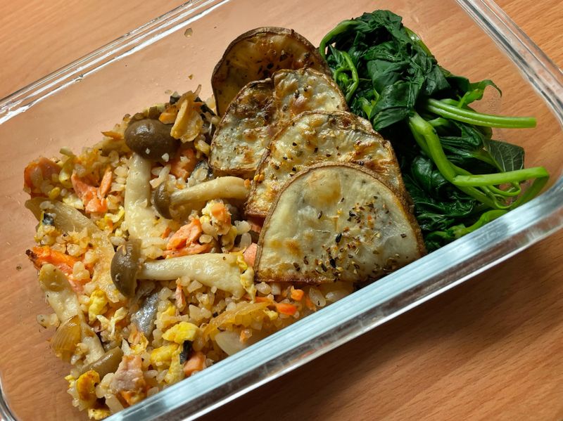 鮭魚炒飯