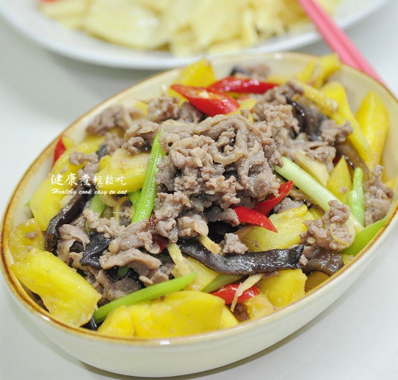 鳳梨炒牛肉