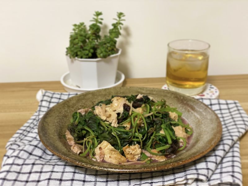 紅莧菜炒豆包